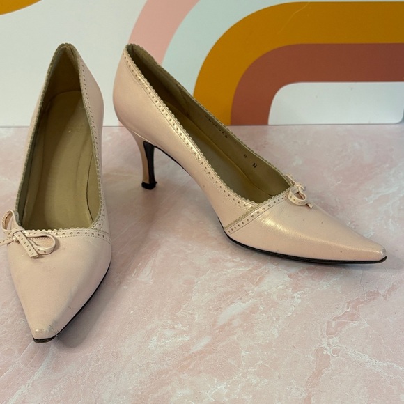 Stuart Weitzman Blush Pink Heels with Bow - Picture 7 of 12